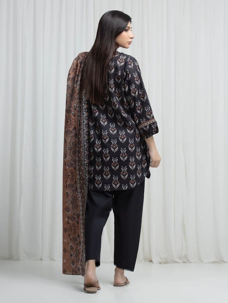 Printed Khaddar Suit - EWU6A3-37011-3P thumbnail