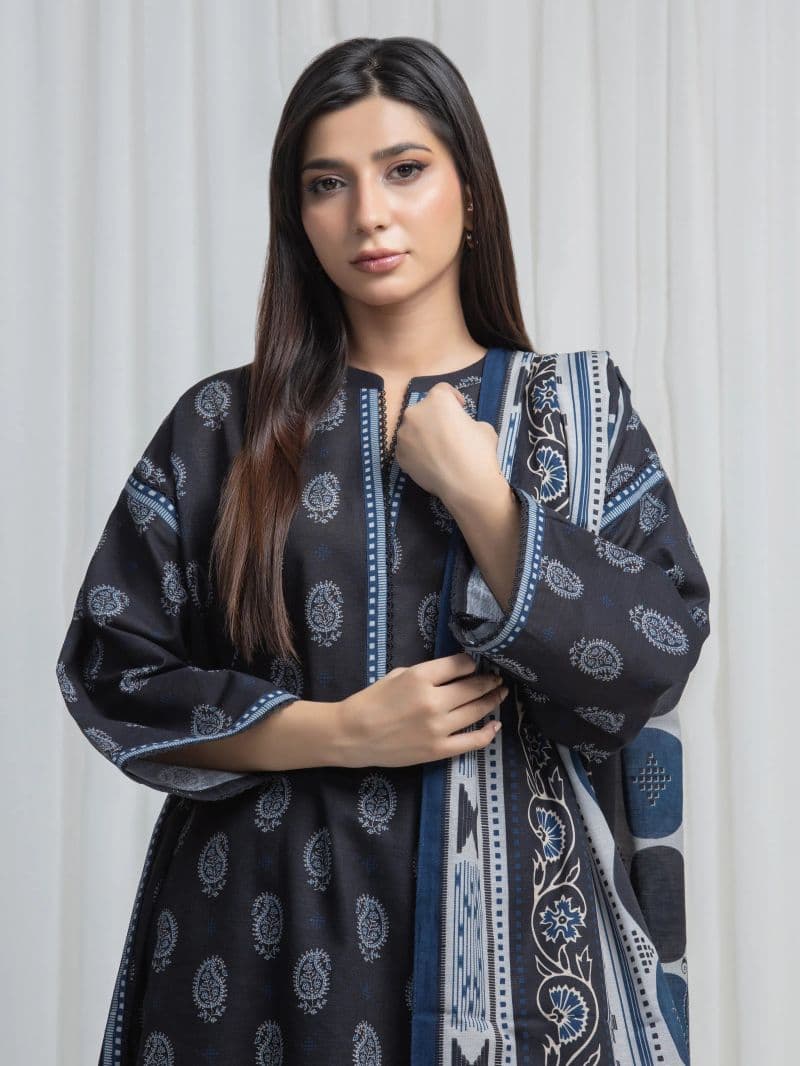 Printed Khaddar Suit - EWU6A3-37028-3P thumbnail