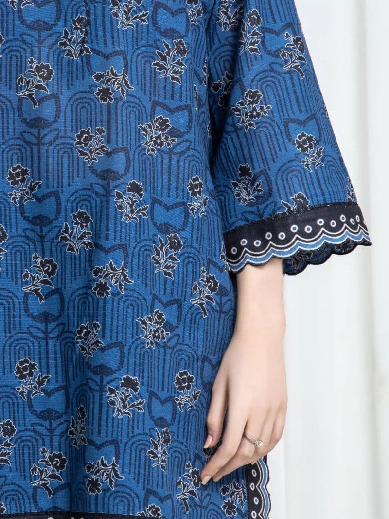 Printed Khaddar Suit - EWU6A3-37157-3P thumbnail