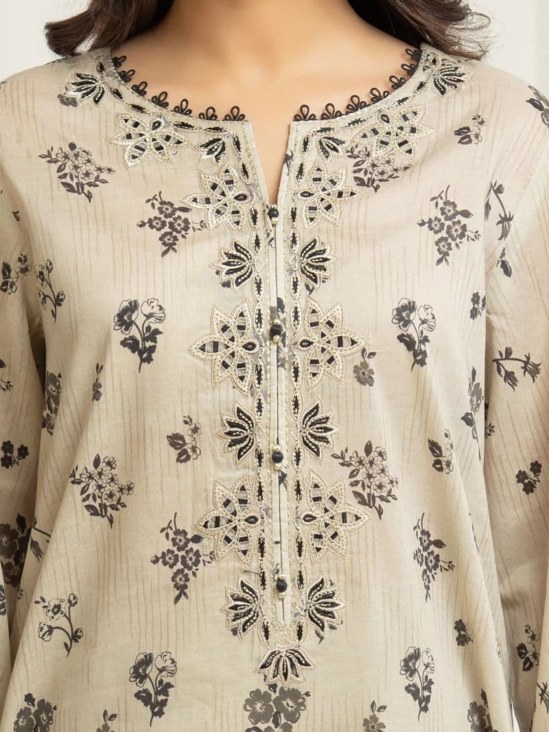Embroidered Lawn Suit - EWU6V1-33003-3P thumbnail