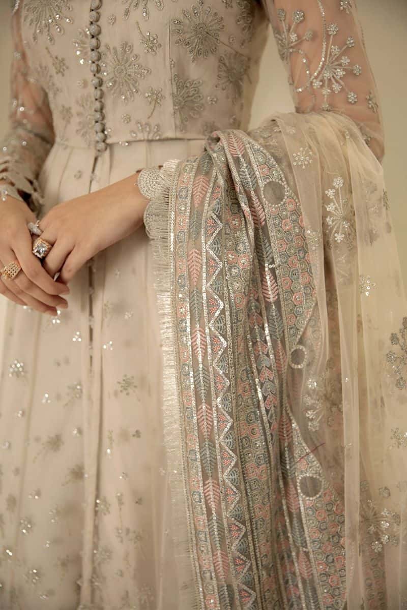 EMBROIDERED NET UN-4001 - alternate view
