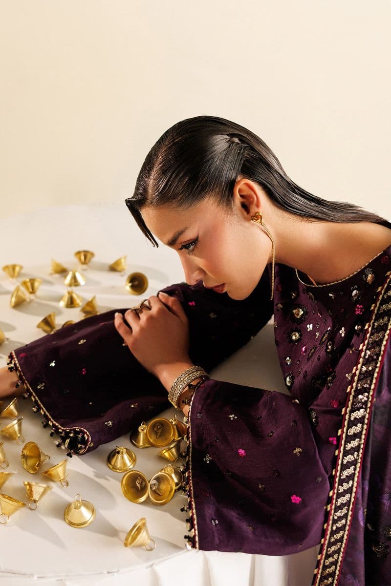 Embroidered Raw Silk UR-7063 thumbnail