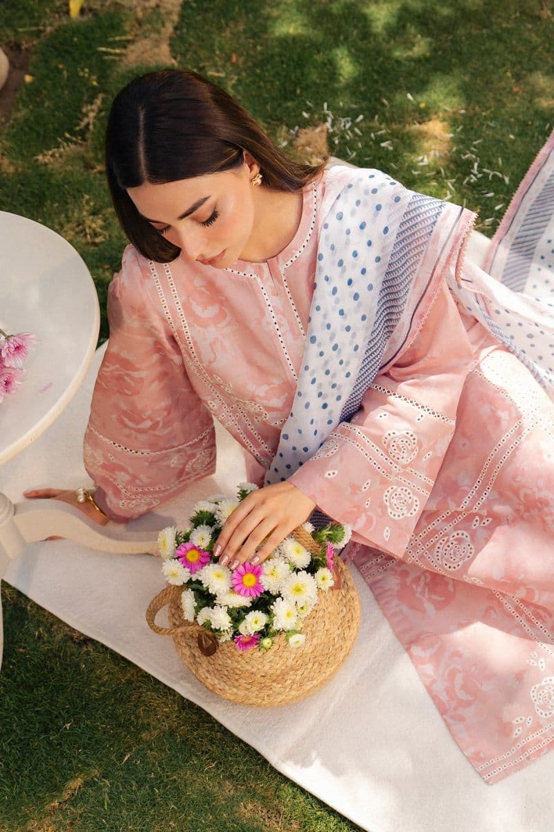 EMBROIDERED LAWN RTW-1323 thumbnail