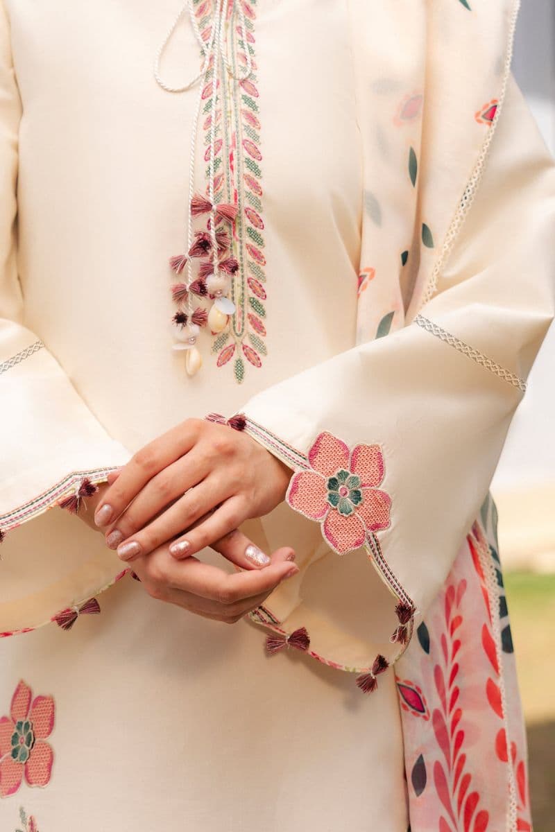 EMBROIDERED LAWN RTW-1322 thumbnail