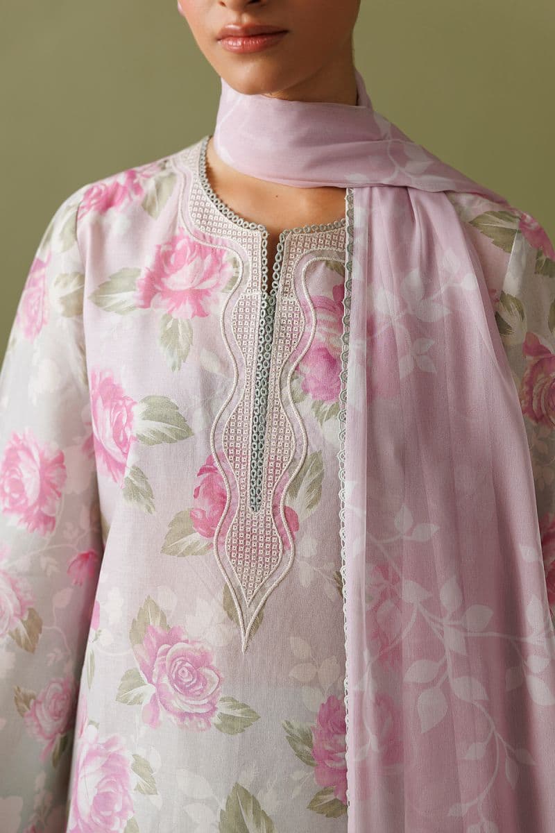 EMBROIDERED LAWN USE-9379 thumbnail