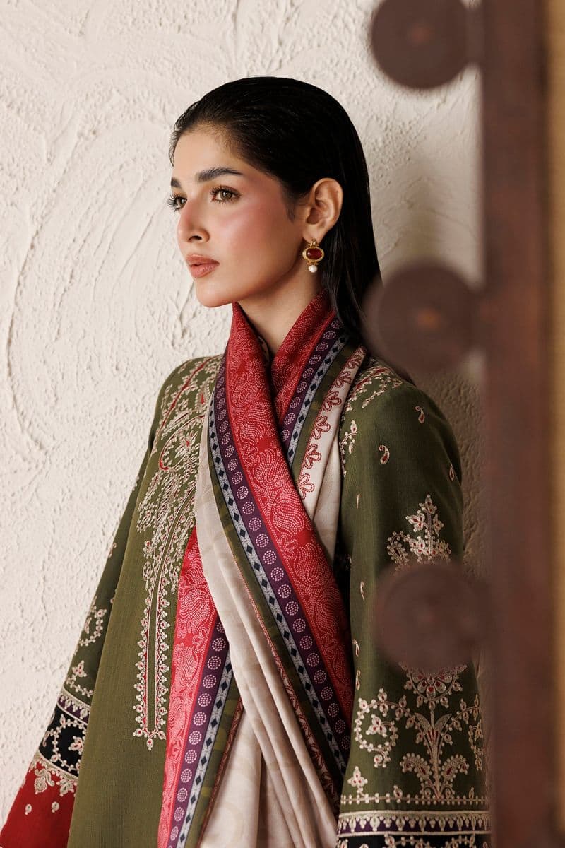 EMBROIDERED PREMIUM KHADDAR RTW-0255 thumbnail