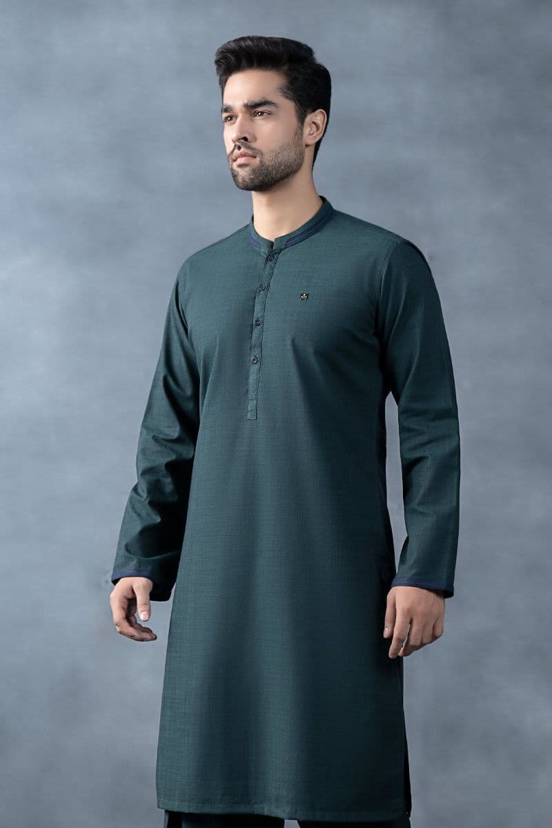 Nova Yarn Dyed Khaddar Kurta thumbnail