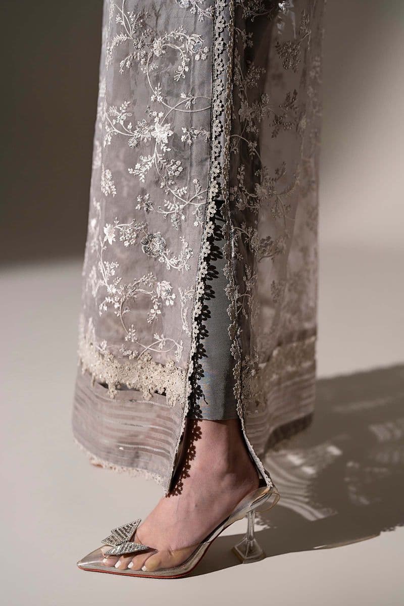 Embroidered Organza Fabric (1Pc) thumbnail