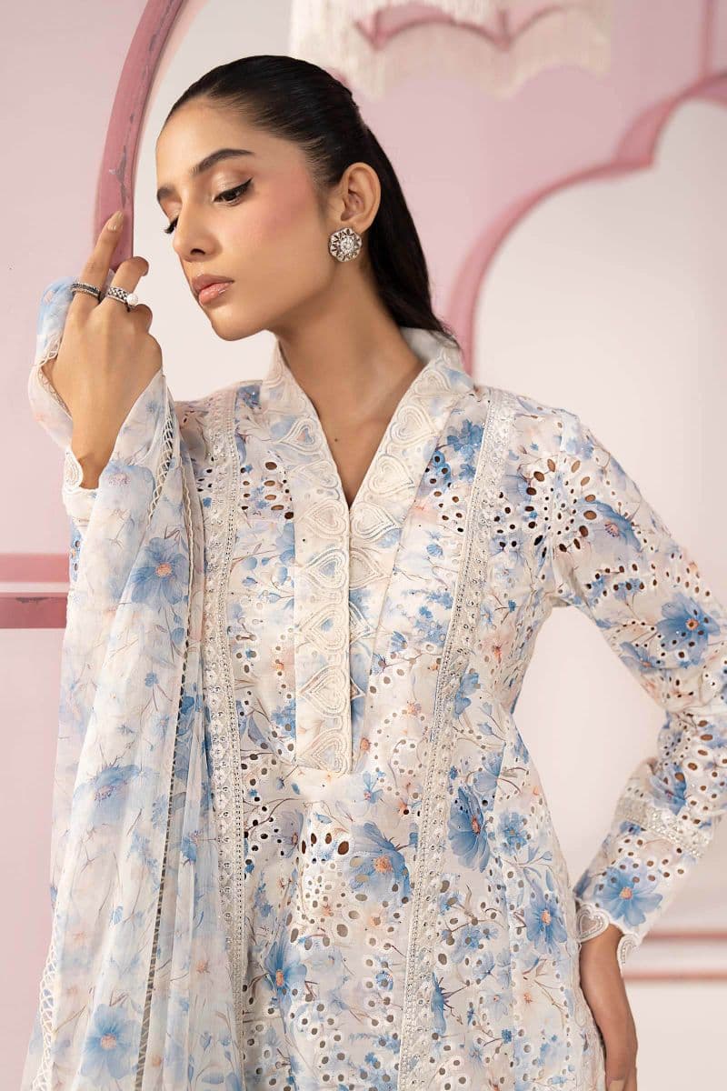 3 Piece Embroidered Lawn Suit thumbnail