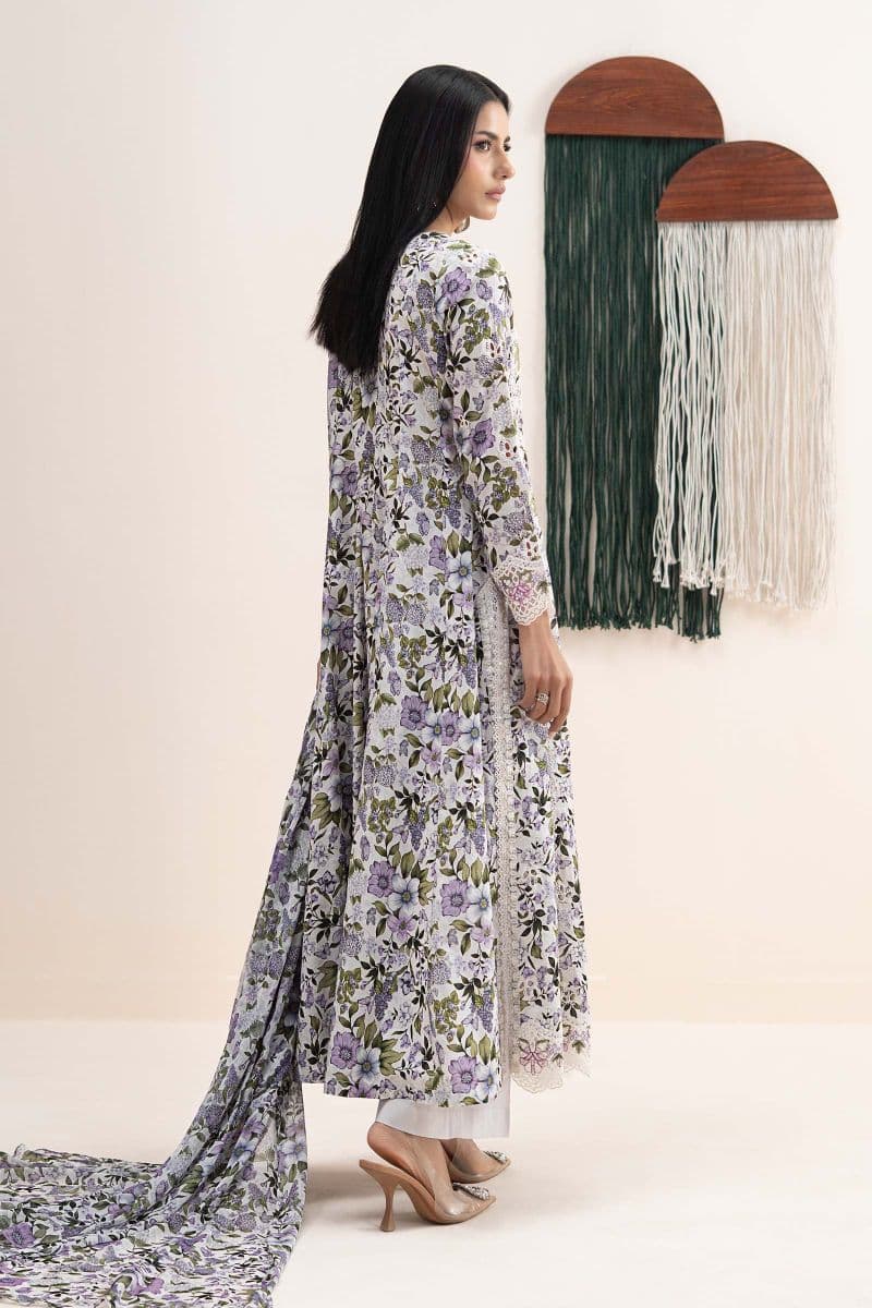 3 Piece Embroidered Lawn Suit thumbnail