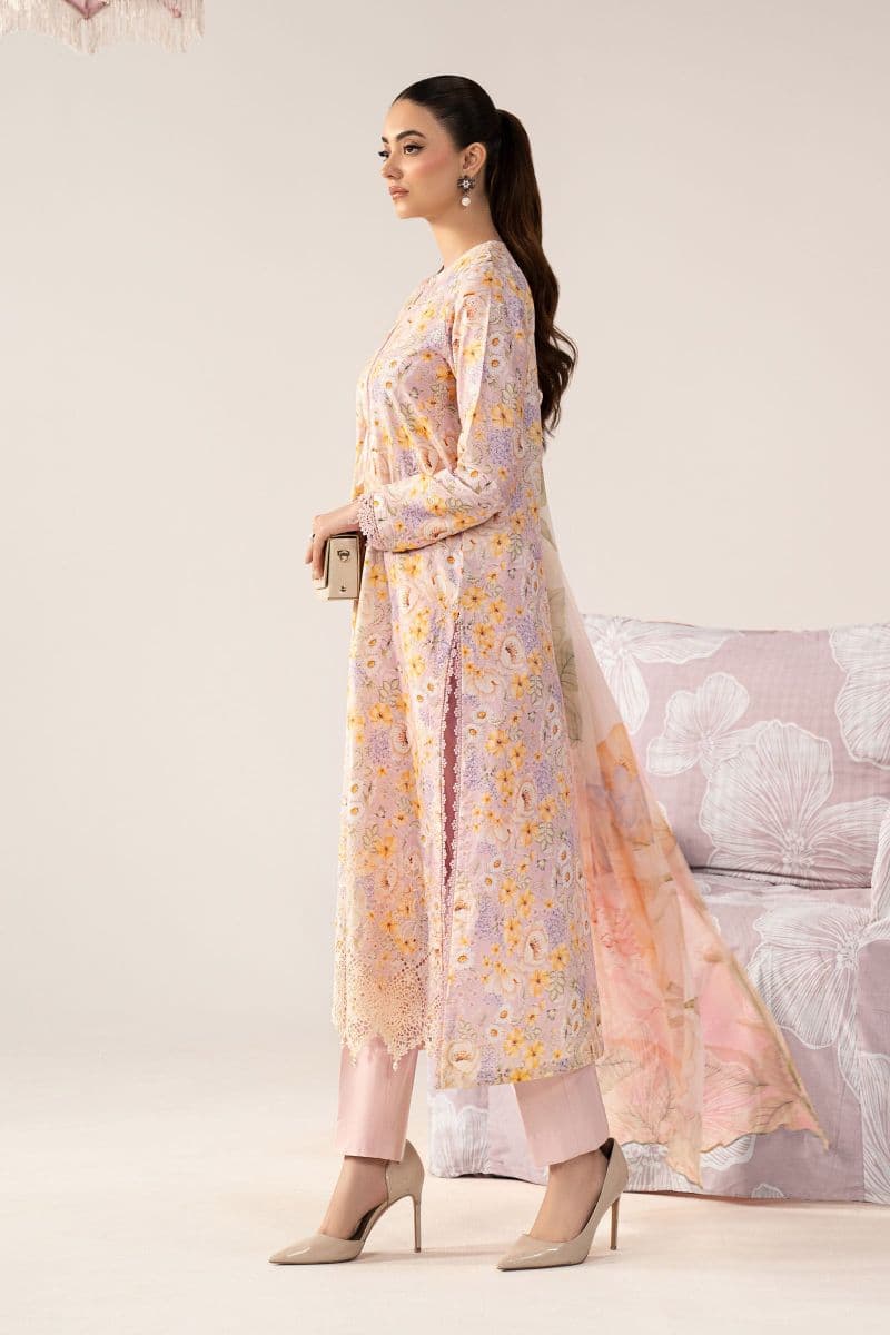 3 Piece Embroidered Lawn Suit thumbnail