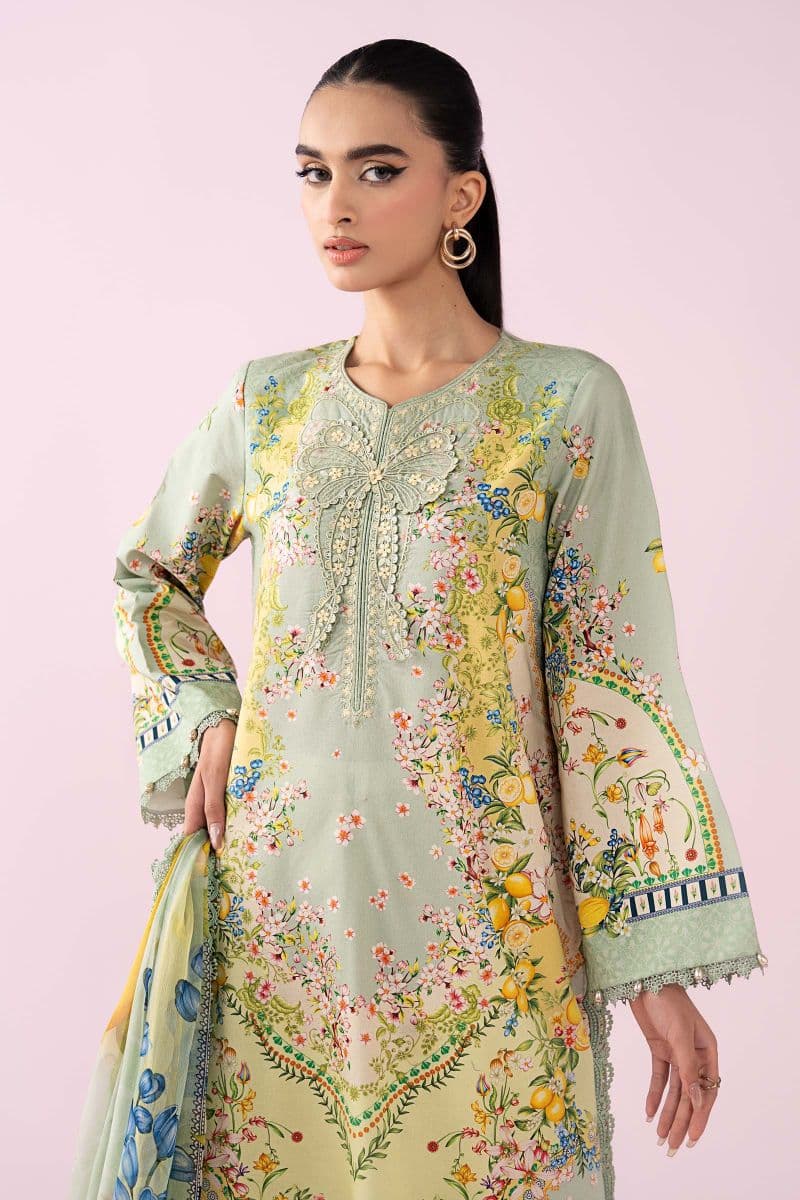 3 Piece Embroidered Lawn Suit thumbnail