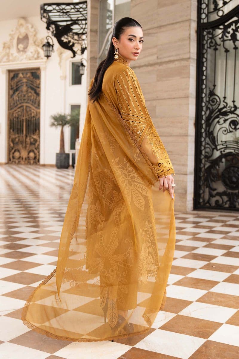 3 Piece Embroidered Lawn Suit thumbnail