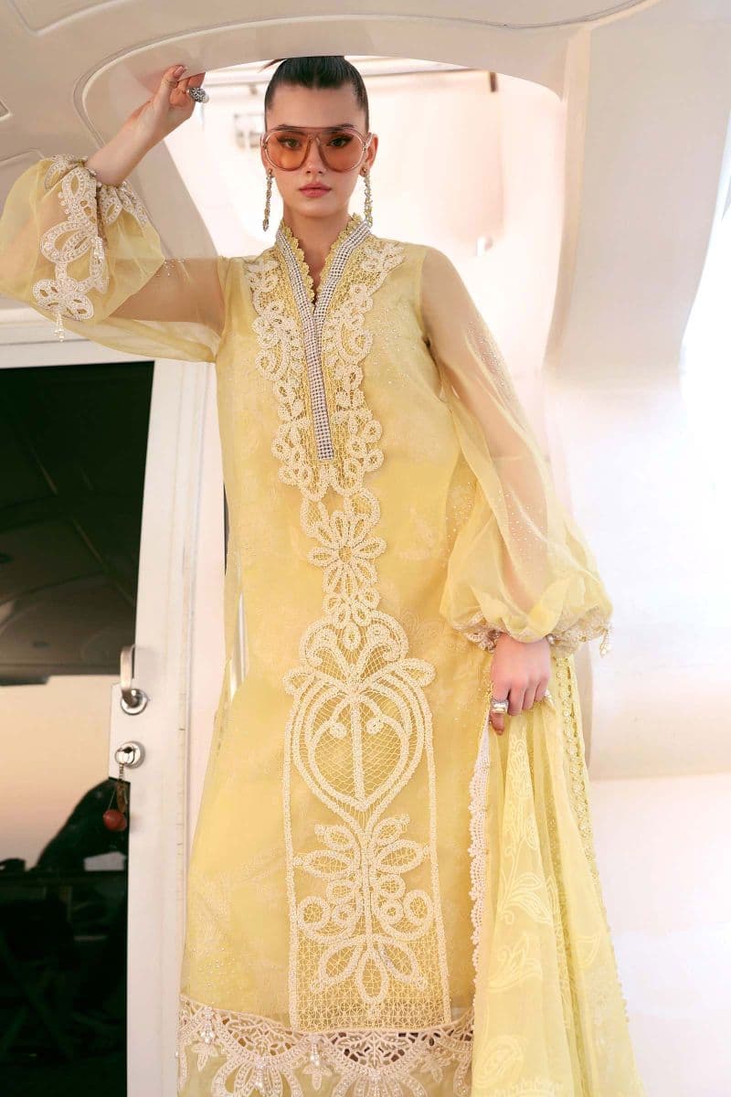3 Piece Unstitched Embroidered Organza Suit thumbnail