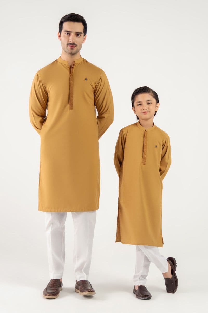 Embroidered Blended Kurta thumbnail