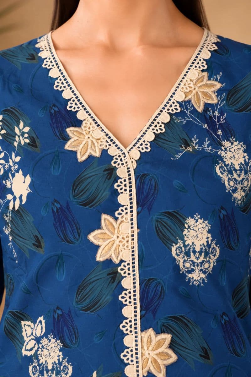 2-PIECE - PRINTED ARABIC LAWN SUIT thumbnail