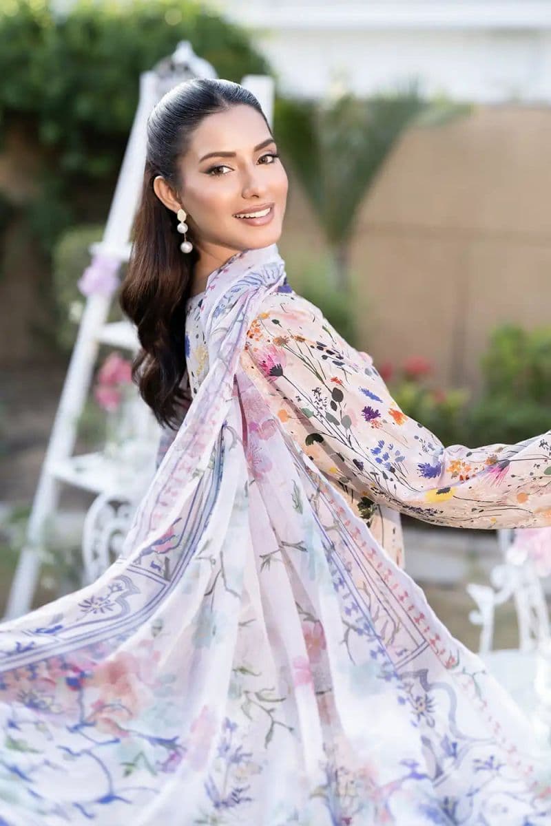 3 Piece - Embroidered Chinkari Suit thumbnail