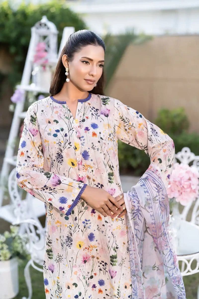 3 Piece - Embroidered Chinkari Suit thumbnail