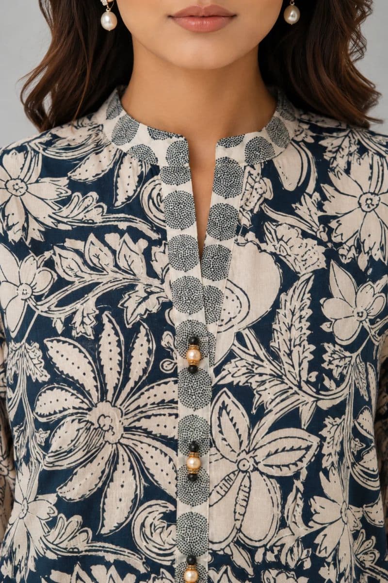 2-PIECE PRINTED CAMBRIC SUIT thumbnail