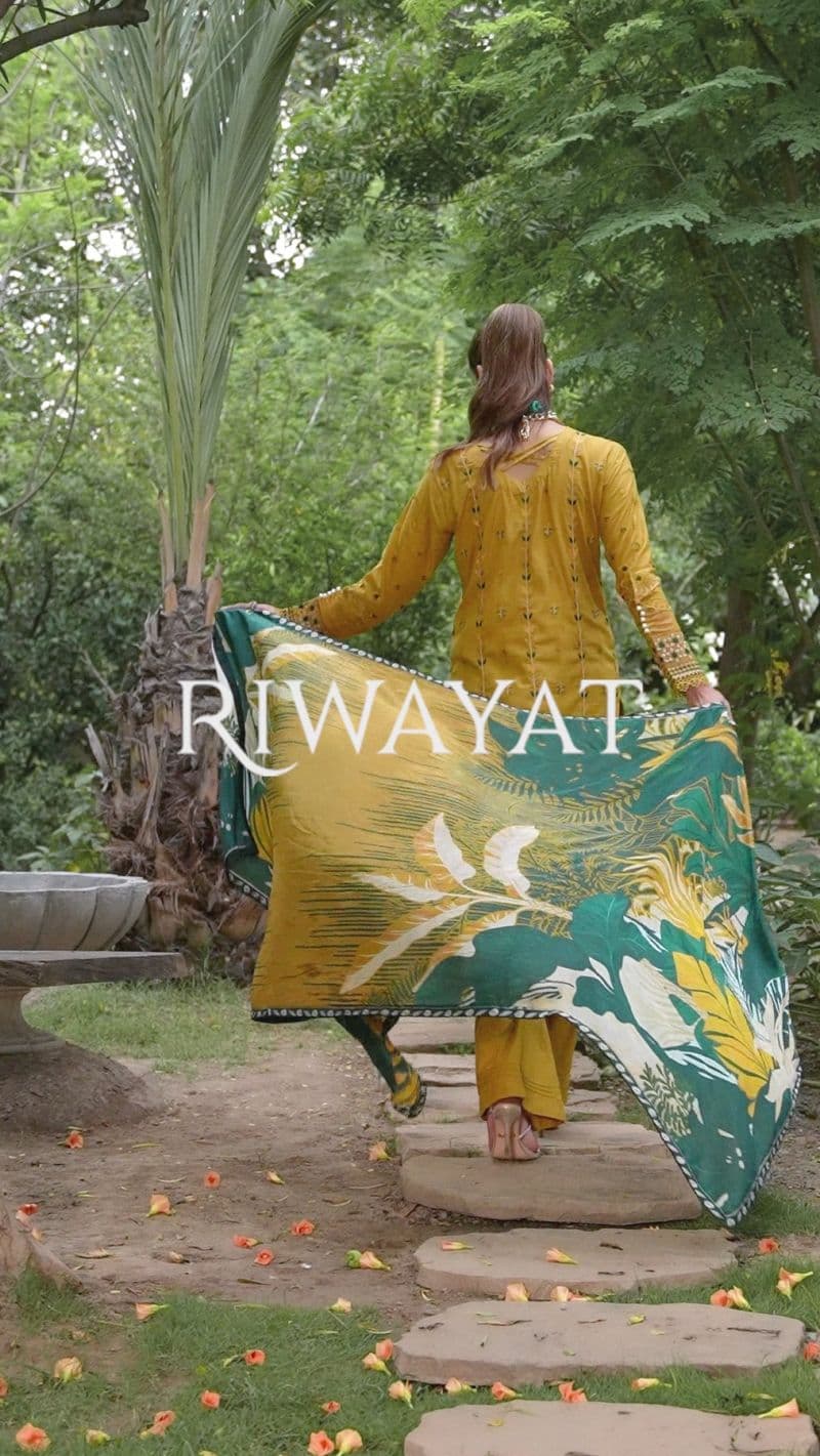 Embroidered Lawn Unstitched Suit thumbnail
