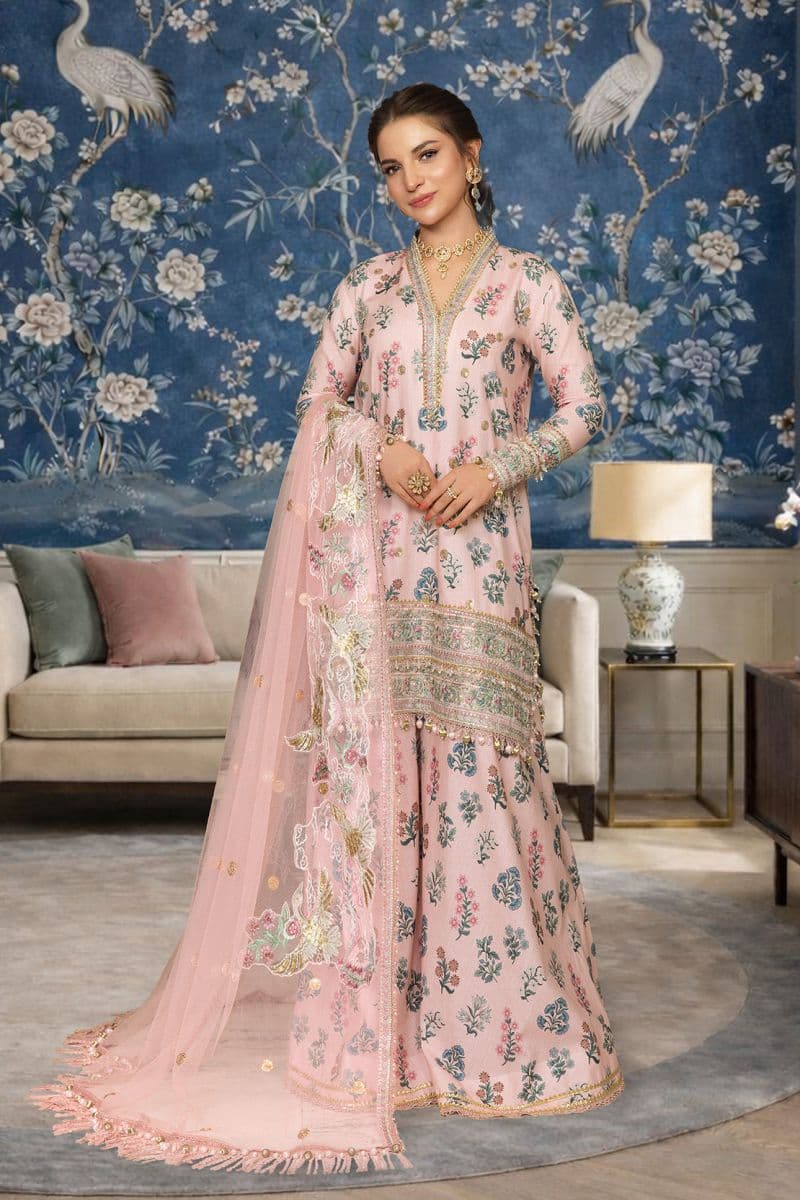 3Pc Premium Lawn Suit thumbnail