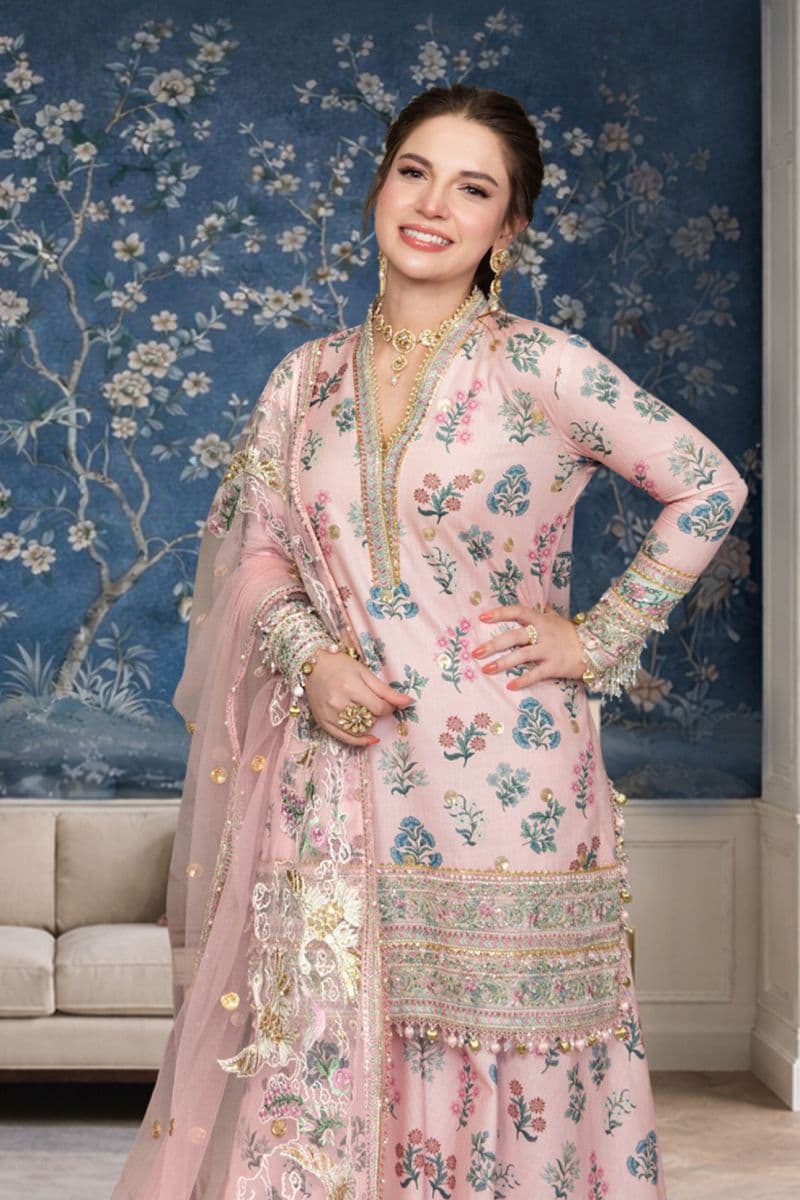 3Pc Premium Lawn Suit thumbnail