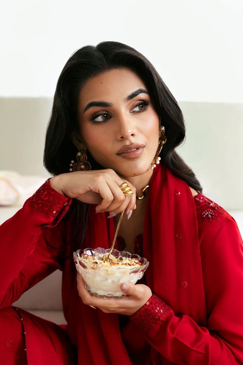 Embroidered Chiffon 3 Piece Ready-to-Wear Suit thumbnail