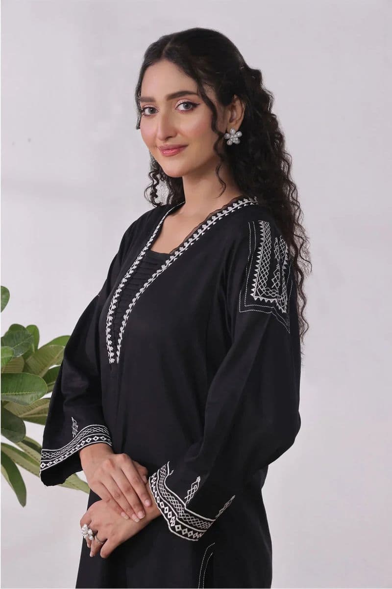 Cotton Embroidered Womens 2 Pc Suit thumbnail