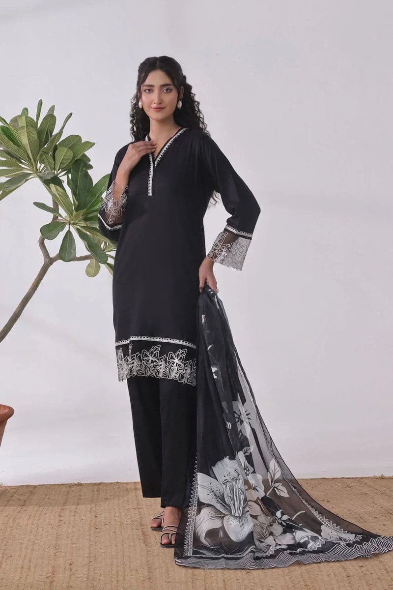 Cotton Embroidered Womens 3 Pc Suit thumbnail