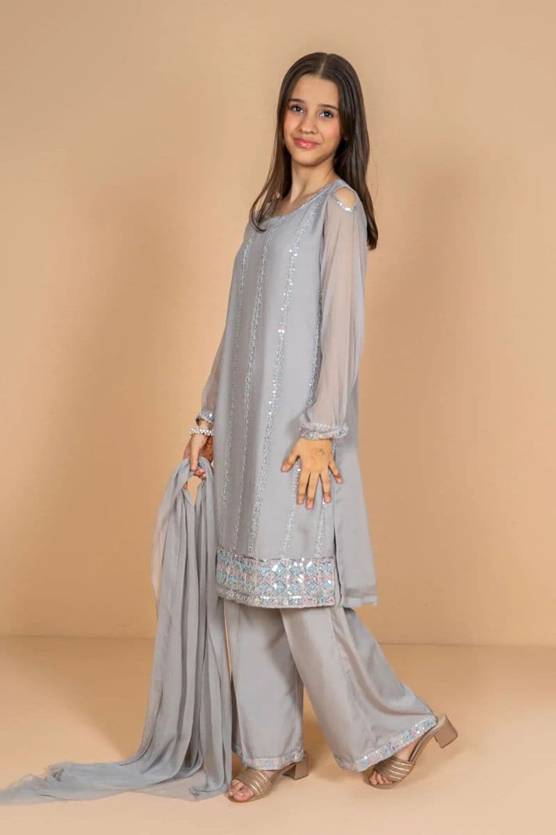 Chiffon Embroidered 3 Pc Suit thumbnail