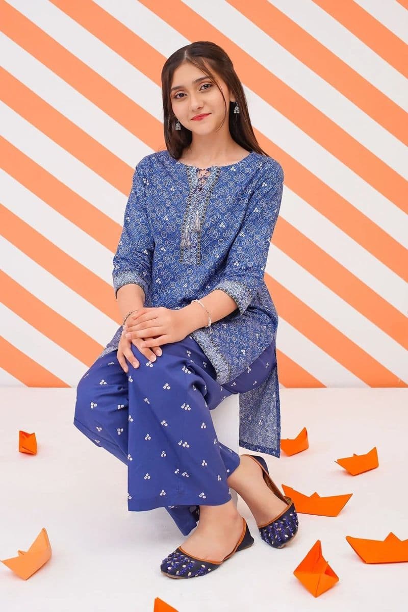 Cotton Lawn Digital Printed 2 Pc Suit thumbnail