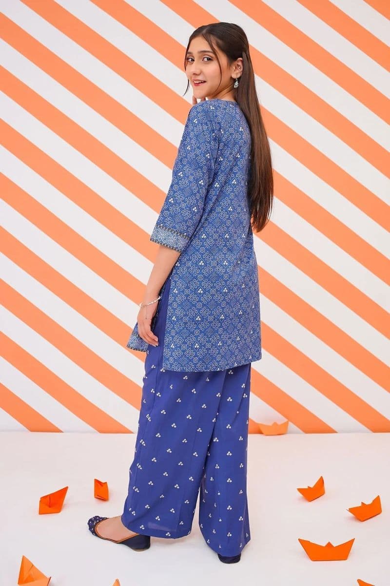 Cotton Lawn Digital Printed 2 Pc Suit thumbnail