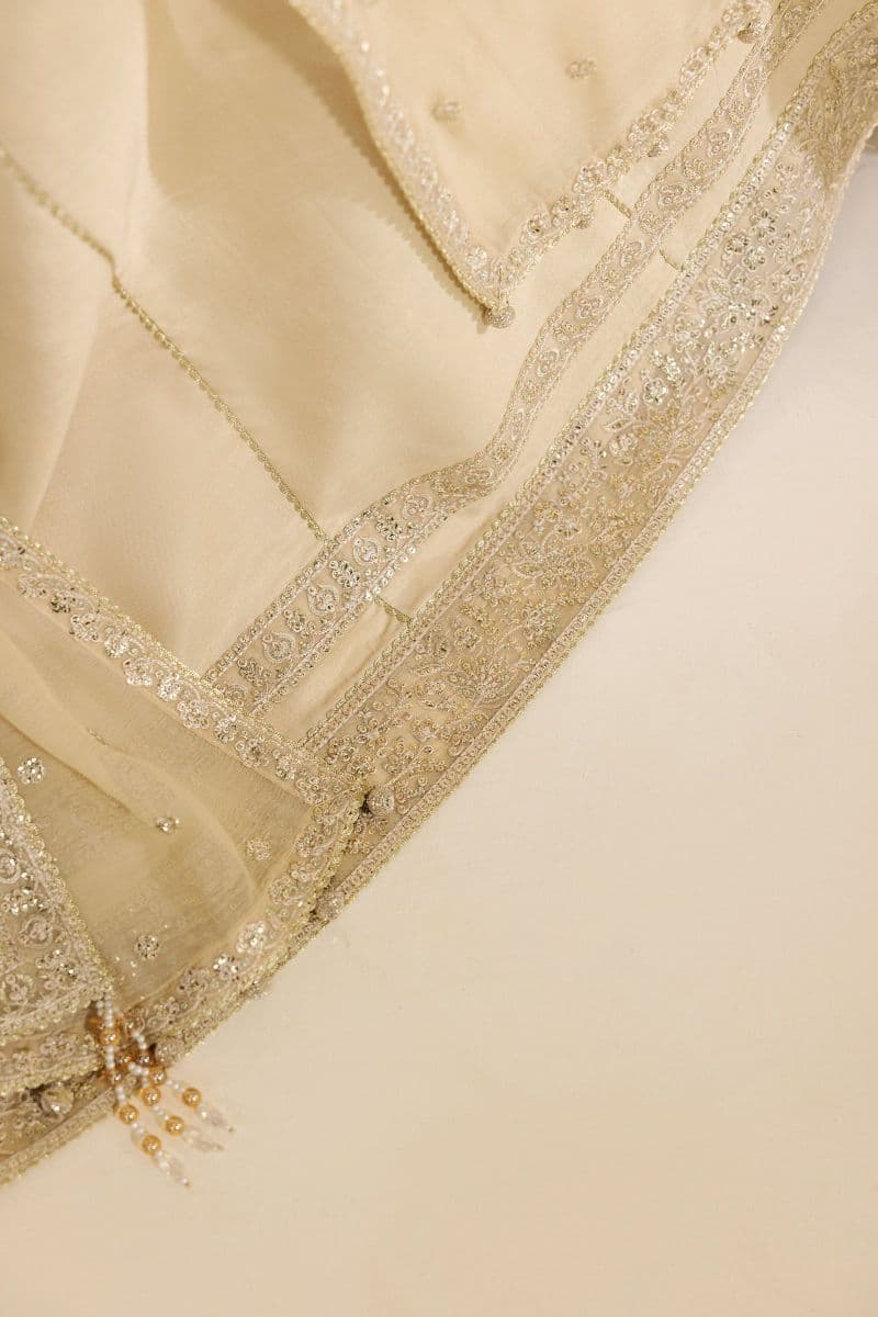 Embroidered Chiffon Unstitched Suit thumbnail