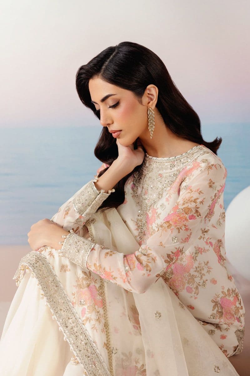 Embroidered Chiffon Unstitched Suit thumbnail